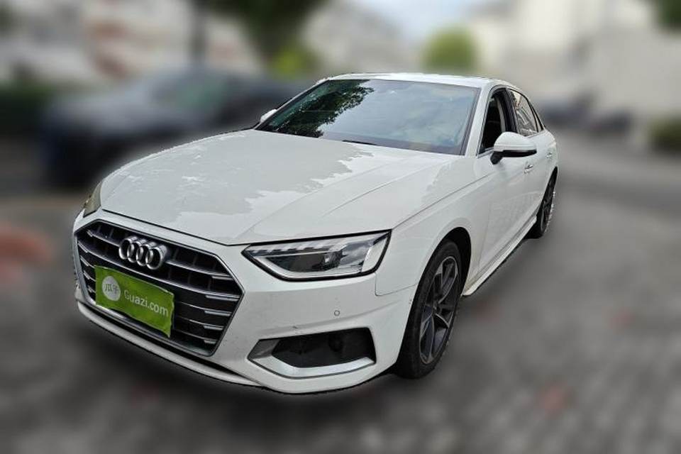 Audi A4L 2020