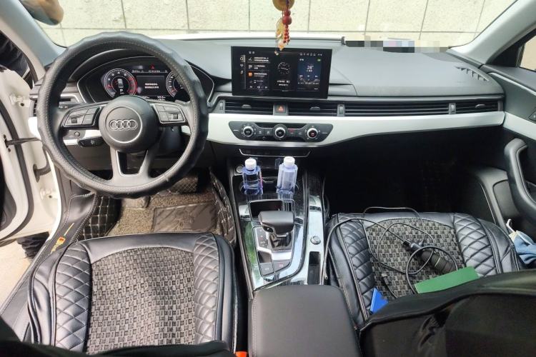 Used Audi A4L 2020 40 TFSI Fashion Dynamic Model Center Console