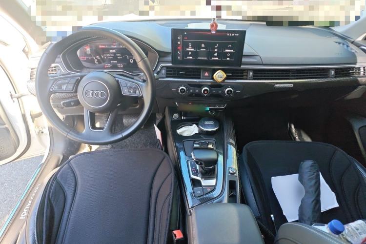 Used Audi A4L 2020 40 TFSI Fashion Dynamic Model Center Console