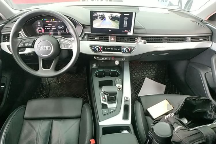 Used Audi A4L 2020 40 TFSI quattro Luxury Dynamic Model Center Console