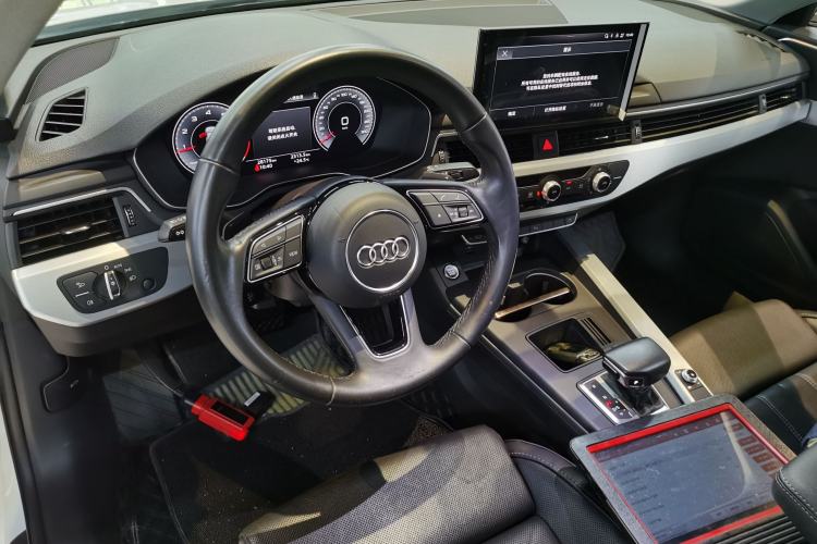 Used Audi A4L 2020 40 TFSI Fashion Dynamic Model Center Console