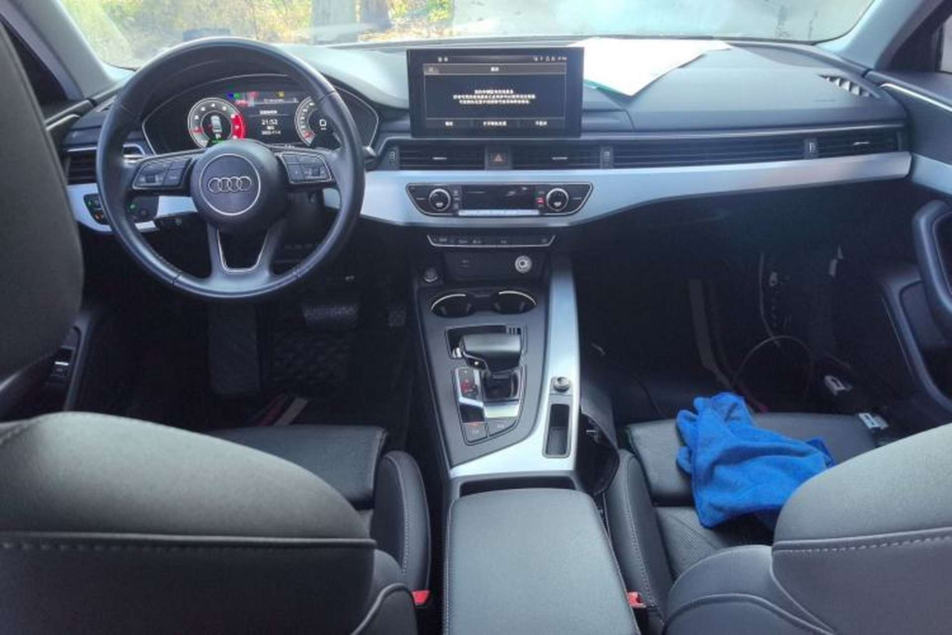 Used Audi A4L 2020 40 TFSI Fashion Dynamic Model Center Console