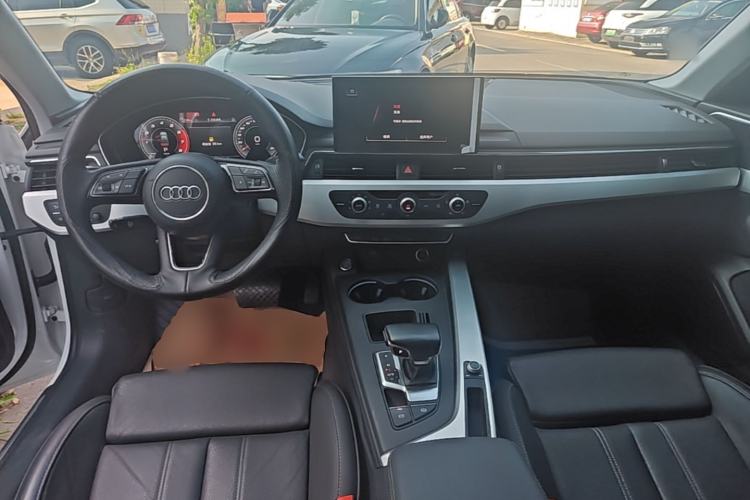 Used Audi A4L 2020 40 TFSI Fashion Dynamic Model Center Console