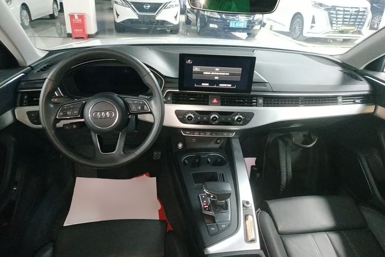 Used Audi A4L 2020 40 TFSI Fashion Dynamic Model Center Console