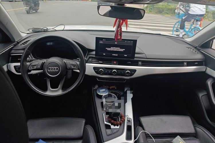Used Audi A4L 2020 40 TFSI Fashion Dynamic Model Center Console