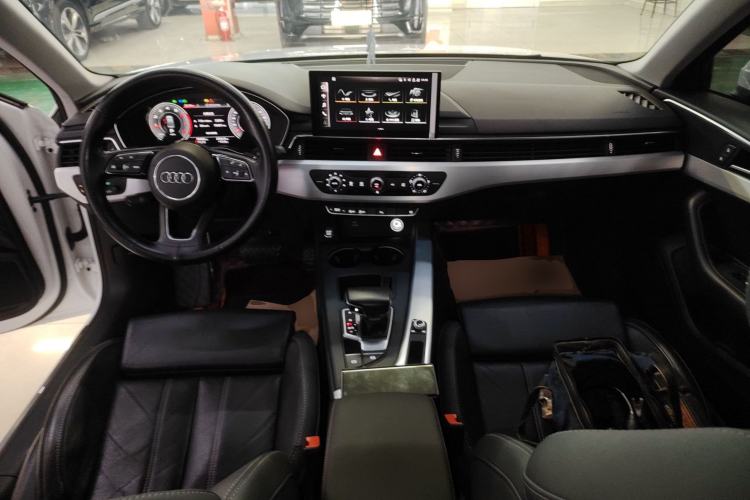 Used Audi A4L 2020 40 TFSI Fashion Dynamic Model Center Console