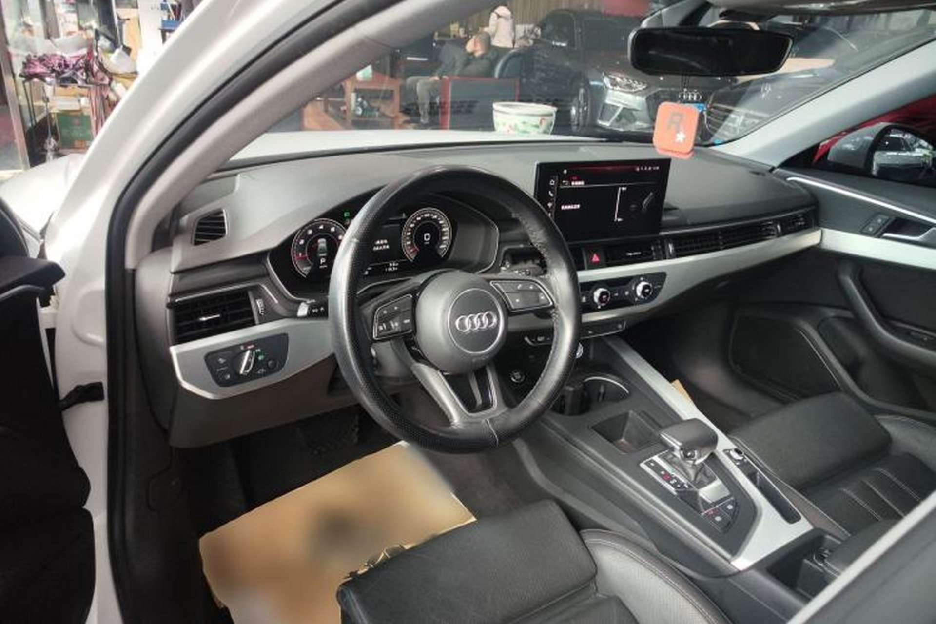 Used Audi A4L 2020 40 TFSI Fashion Dynamic Model Center Console