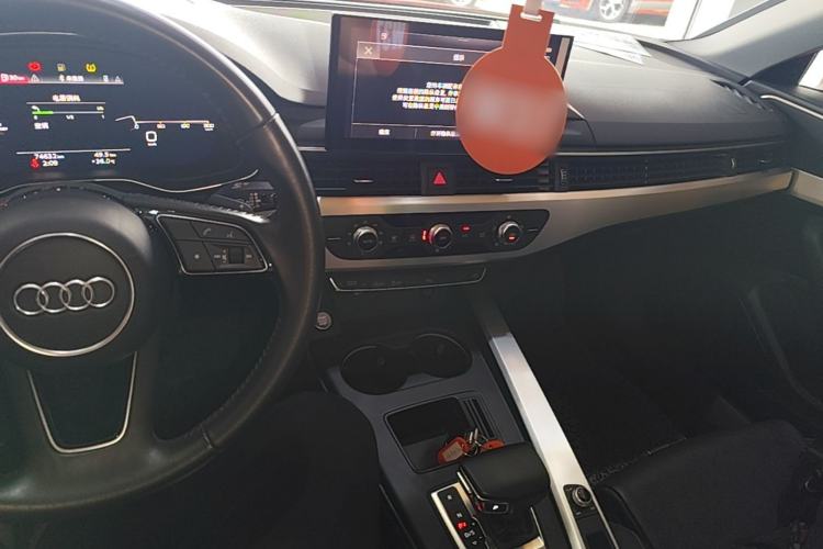 Used Audi A4L 2020 40 TFSI Fashion Dynamic Model Center Console