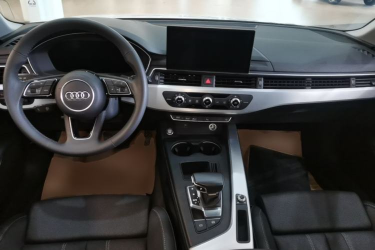 Used Audi A4L 2020 40 TFSI Fashion Dynamic Model Center Console