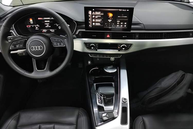Used Audi A4L 2020 40 TFSI Luxury Prestige Edition Center Console