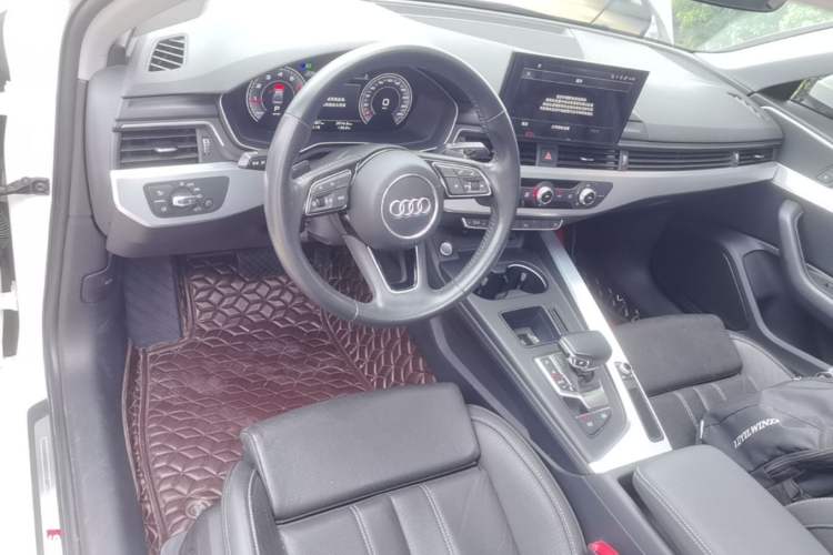 Used Audi A4L 2020 40 TFSI Fashion Dynamic Model Center Console