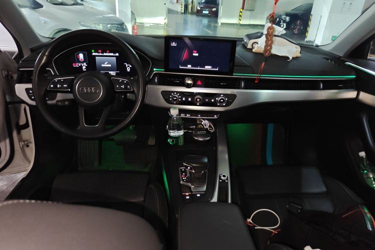 Used Audi A4L 2020 40 TFSI Fashion Dynamic Model Center Console