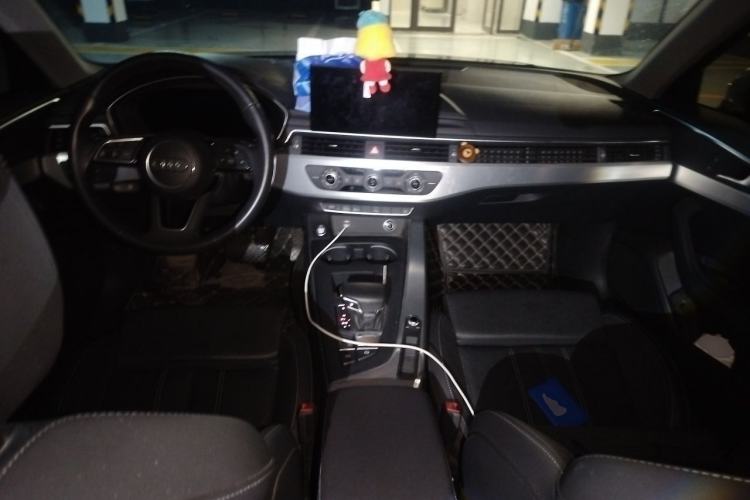 Used Audi A4L 2020 40 TFSI Fashion Dynamic Model Center Console