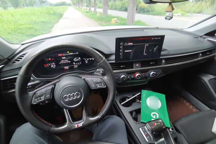 Used Audi A4L 2020 40 TFSI Fashion Dynamic Model Center Console