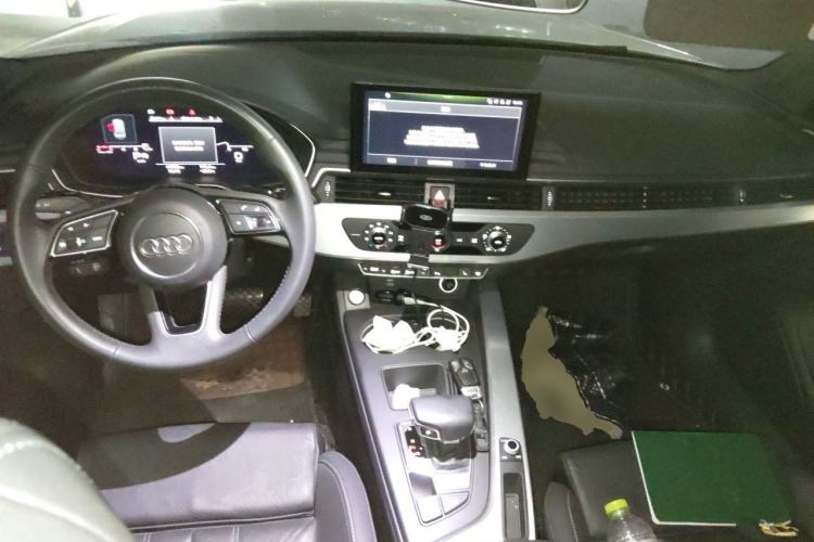 Used Audi A4L 2020 40 TFSI Fashion Dynamic Model Center Console
