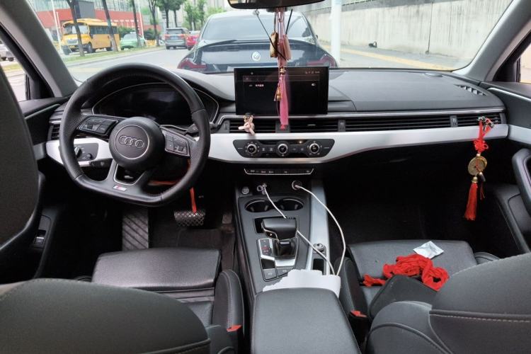 Used Audi A4L 2020 40 TFSI Fashion Dynamic Model Center Console
