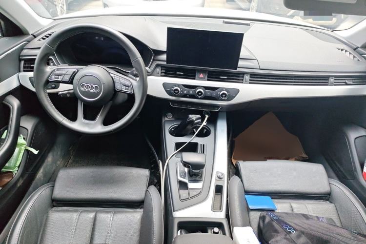 Used Audi A4L 2020 40 TFSI Fashion Dynamic Model Center Console