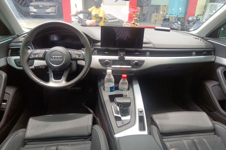 Used Audi A4L 2020 40 TFSI Fashion Dynamic Model Center Console