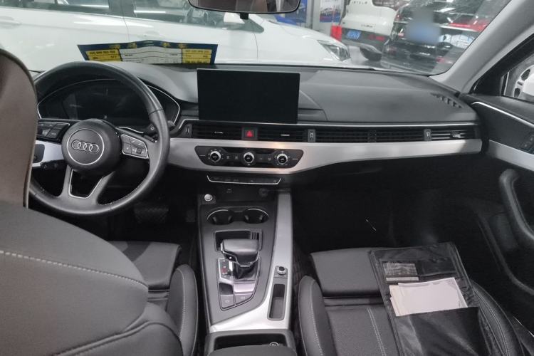 Used Audi A4L 2020 35 TFSI Fashion Dynamic Model Center Console