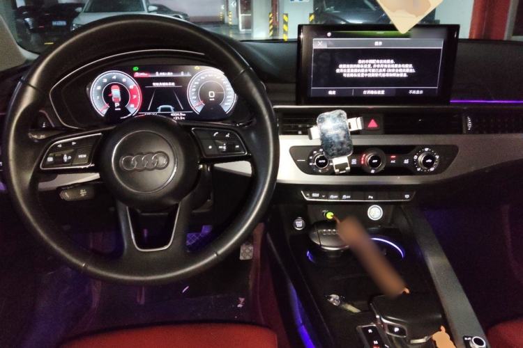 Used Audi A4L 2020 40 TFSI Fashion Dynamic Model Center Console