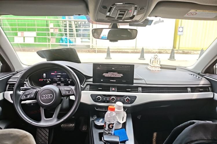 Used Audi A4L 2020 40 TFSI Fashion Dynamic Model Center Console