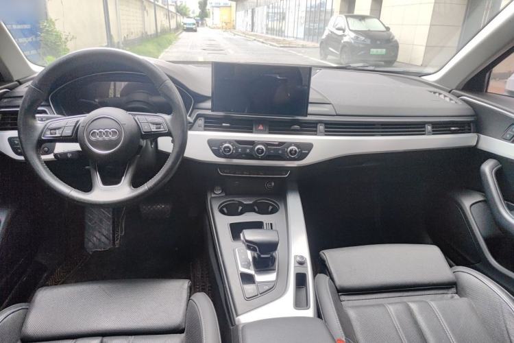 Used Audi A4L 2020 40 TFSI Fashion Dynamic Model Center Console