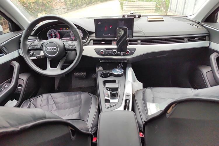 Used Audi A4L 2020 35 TFSI Fashion Dynamic Model Center Console