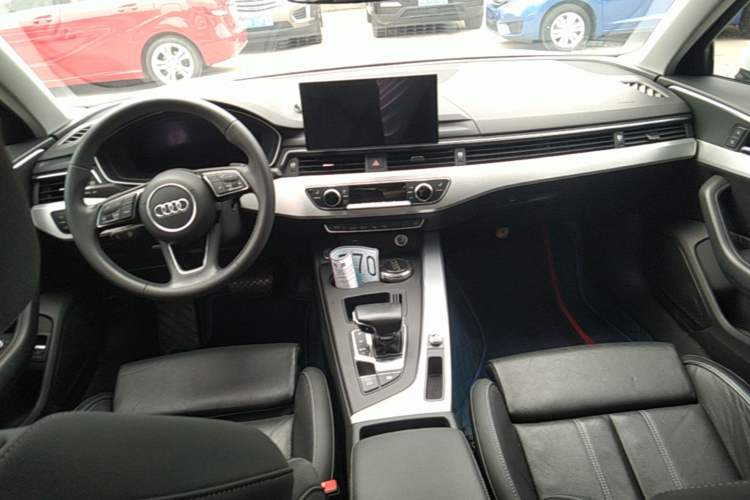 Used Audi A4L 2020 40 TFSI Fashion Dynamic Model Center Console