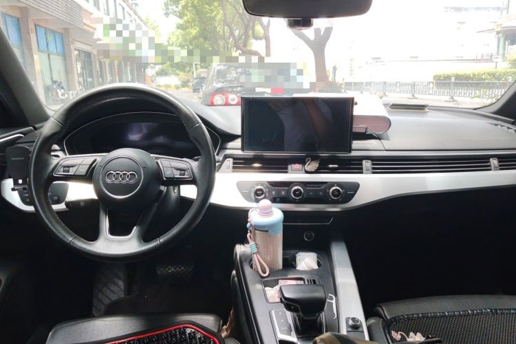 Used Audi A4L 2020 40 TFSI Fashion Dynamic Model Center Console