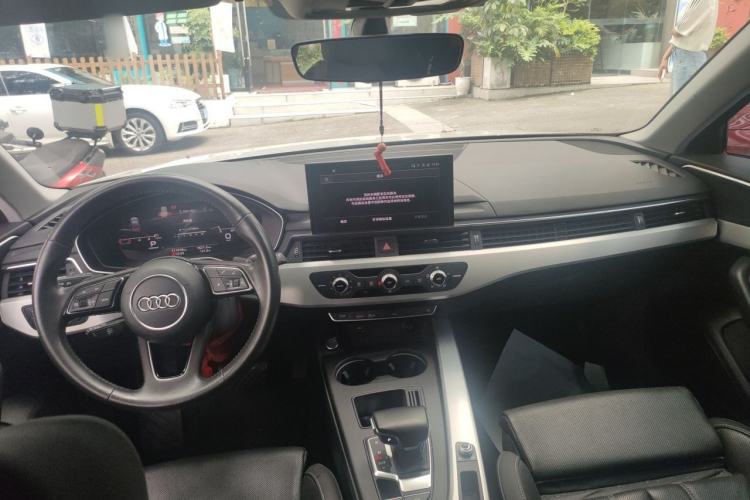 Used Audi A4L 2020 40 TFSI Fashion Dynamic Model Center Console