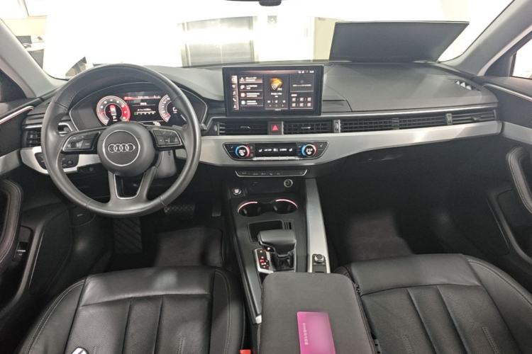 Used Audi A4L 2020 40 TFSI Luxury Prestige Edition Center Console