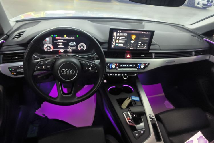 Used Audi A4L 2020 40 TFSI quattro Luxury Dynamic Model Center Console