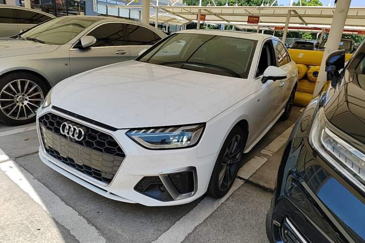 Used Audi A4L 2020 40 TFSI Fashion Dynamic Model Guazi used car, China used car export, Used car for sale, Used Audi cars, Cheapest cars for sale