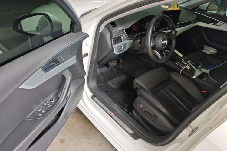 Used Audi A4L 2020 40 TFSI Fashion Dynamic Model Driver Seat