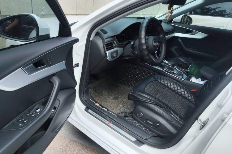 Used Audi A4L 2020 40 TFSI Fashion Dynamic Model Driver Seat