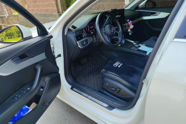 Used Audi A4L 2020 40 TFSI Fashion Dynamic Model Driver Seat