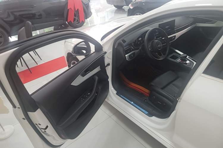 Used Audi A4L 2020 40 TFSI Fashion Dynamic Model Driver Seat
