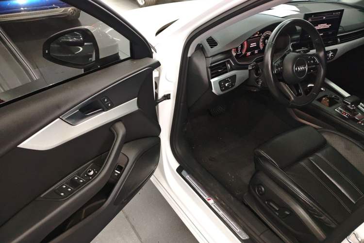Used Audi A4L 2020 40 TFSI Fashion Dynamic Model Driver Seat