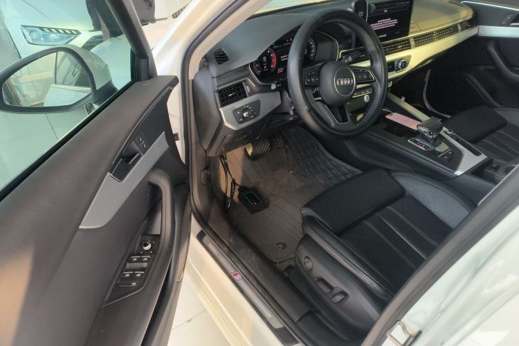 Used Audi A4L 2020 40 TFSI Fashion Dynamic Model Driver Seat