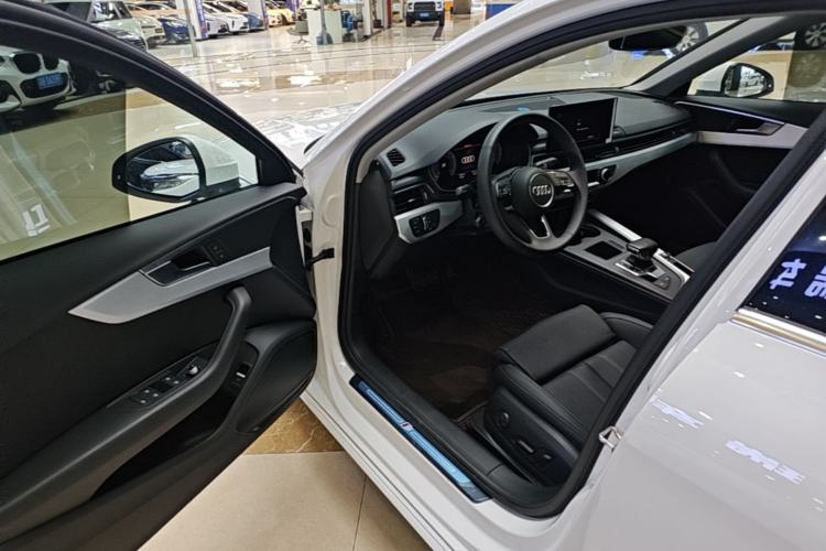 Used Audi A4L 2020 40 TFSI Fashion Dynamic Model Driver Seat