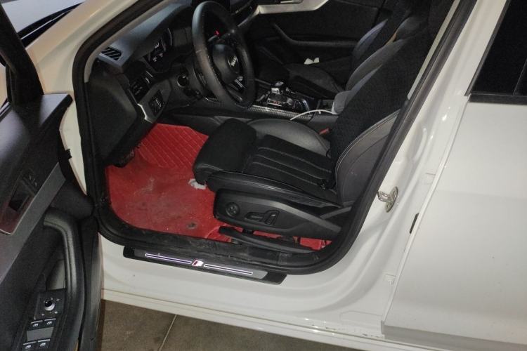 Used Audi A4L 2020 40 TFSI Fashion Dynamic Model Driver Seat
