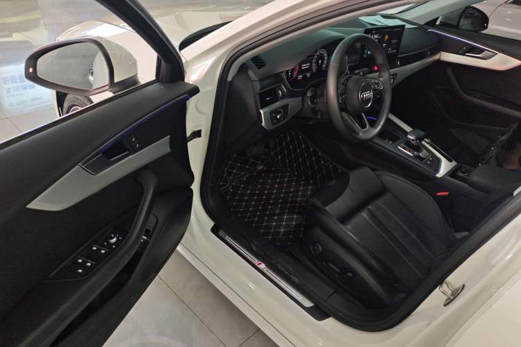 Used Audi A4L 2020 40 TFSI Luxury Dynamic Model Driver Seat