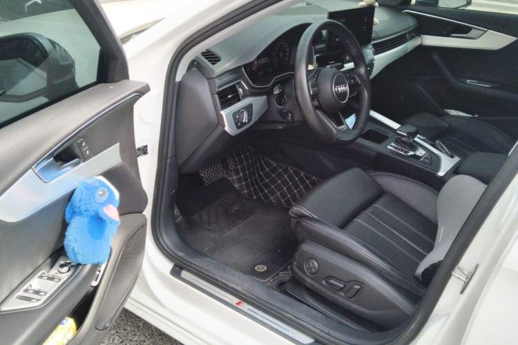 Used Audi A4L 2020 40 TFSI Fashion Dynamic Model Driver Seat