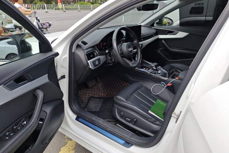 Used Audi A4L 2020 40 TFSI Luxury Prestige Edition Driver Seat