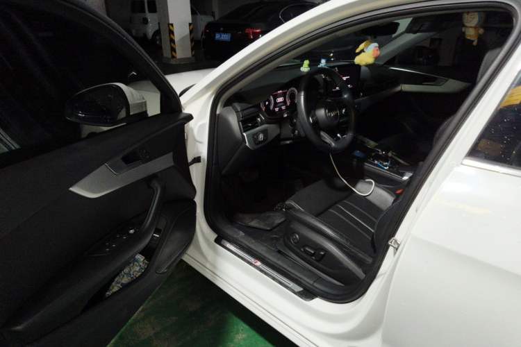 Used Audi A4L 2020 40 TFSI Fashion Dynamic Model Driver Seat