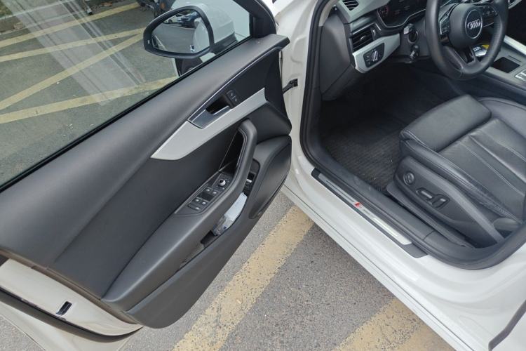 Used Audi A4L 2020 40 TFSI Luxury Dynamic Model Driver Seat
