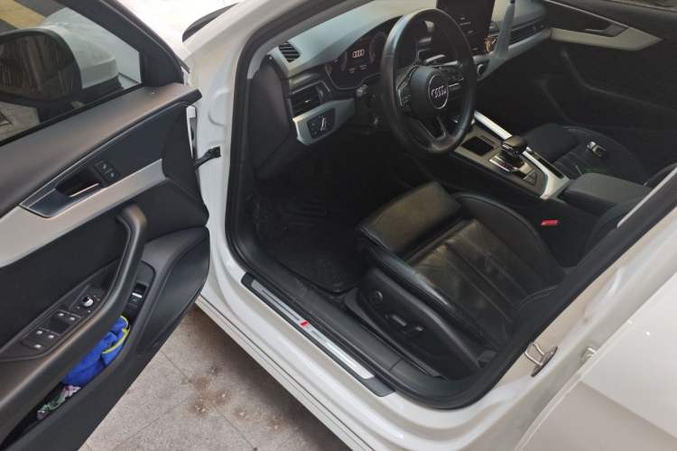 Used Audi A4L 2020 40 TFSI Luxury Dynamic Model Driver Seat