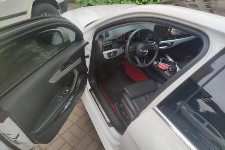 Used Audi A4L 2020 40 TFSI Luxury Dynamic Model Driver Seat