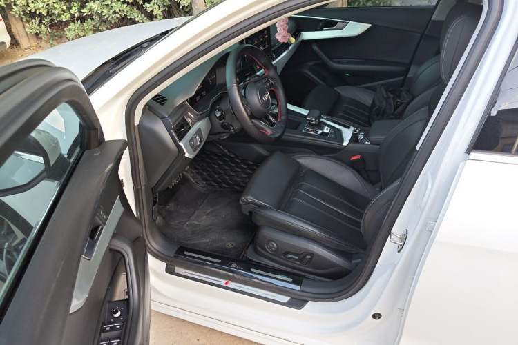 Used Audi A4L 2020 40 TFSI Fashion Dynamic Model Driver Seat