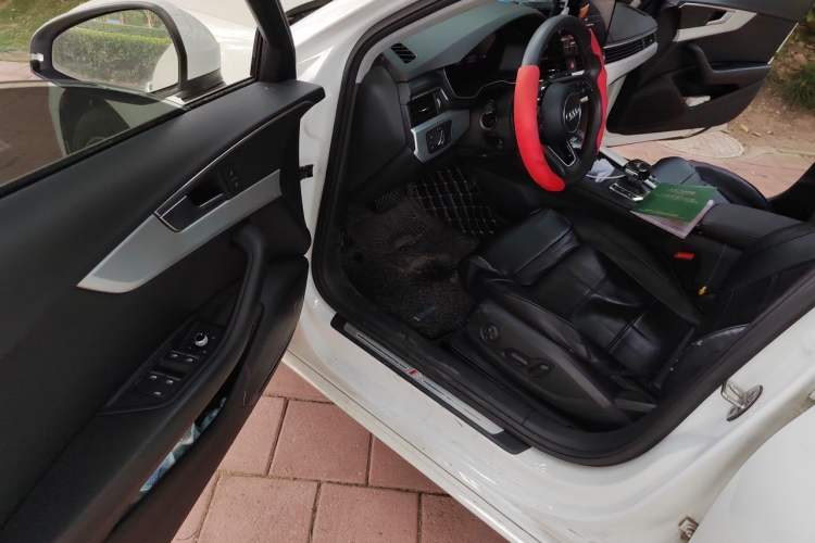 Used Audi A4L 2020 40 TFSI Fashion Dynamic Model Driver Seat